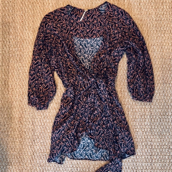Free People Black Floral Tunic Top / Mini Dress / Wrap - Picture 5 of 14